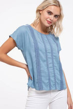 Load image into Gallery viewer, Briar Short Sleeve Chambray Top
